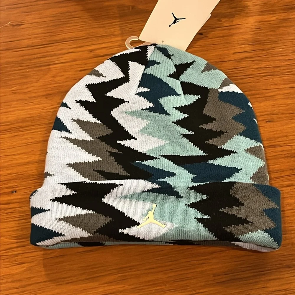 Nike Air Jordan Beanie Hat Cap Winter blue new Boys Girls Youth Kids Size 8/20